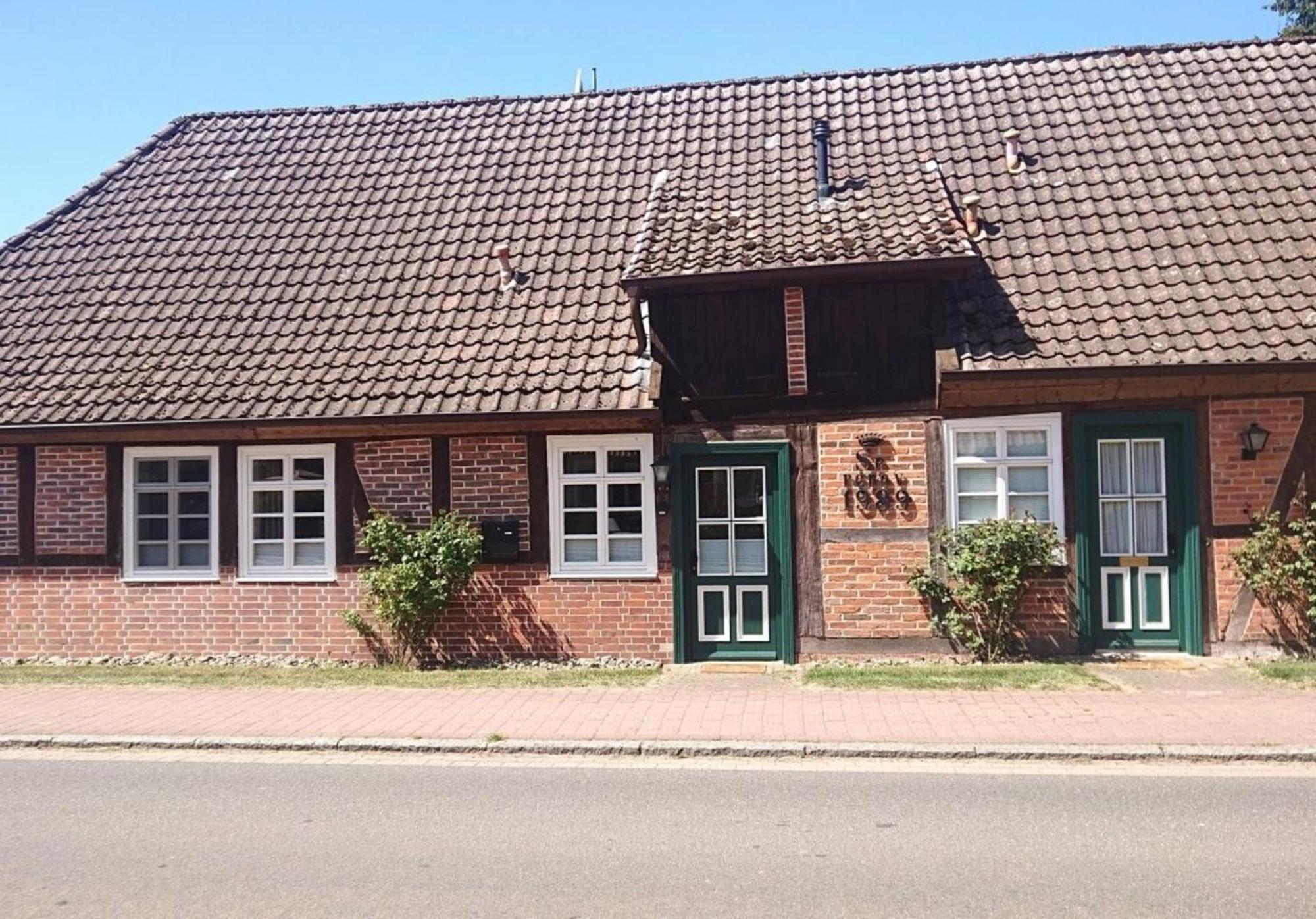Luedersburger Strasse 19B Lägenhet Exteriör bild
